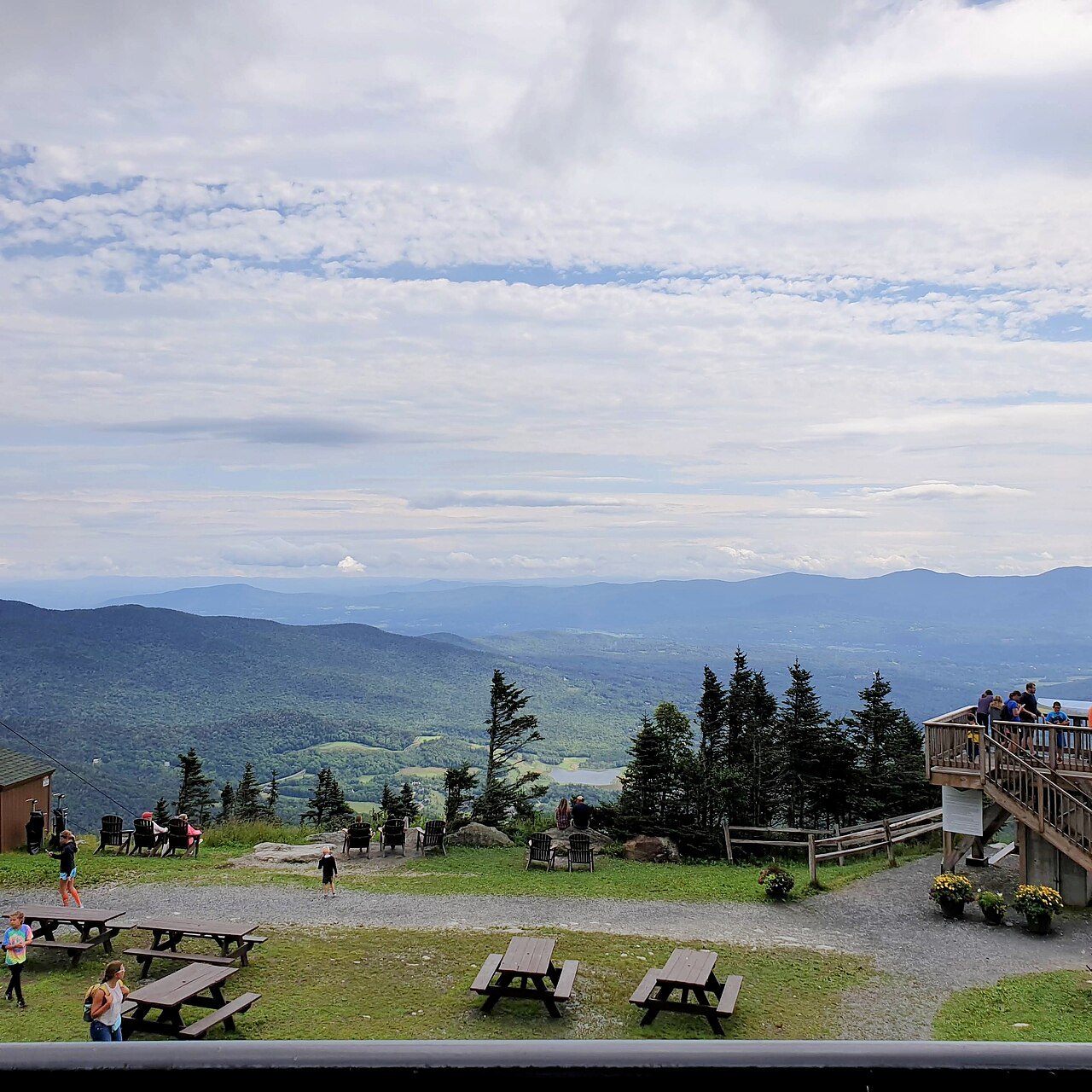 The summit lookout above Stowe, with picnic tables and a long view over the valleys.